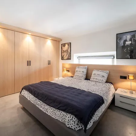 Ref 1985 - - Duplex For Rent